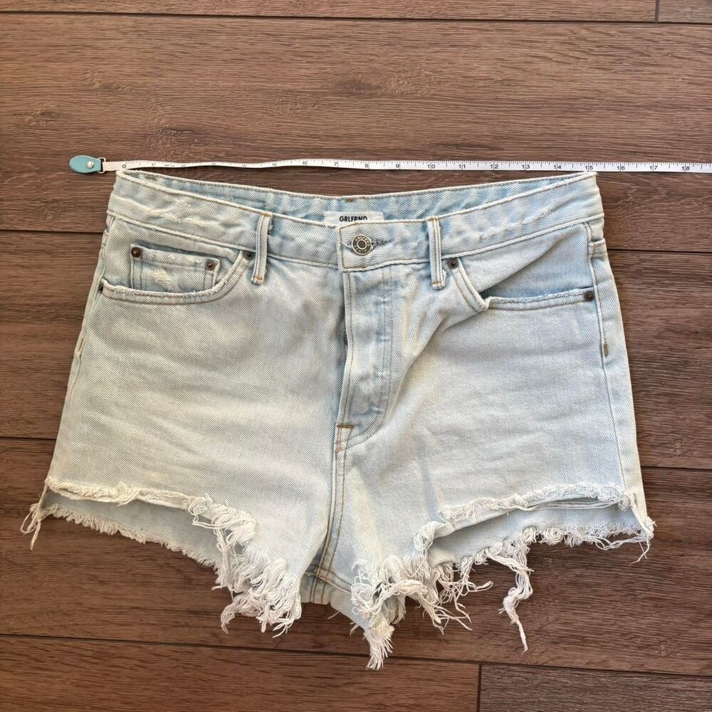 grlfrnd revolve denim shorts size 27 light wash